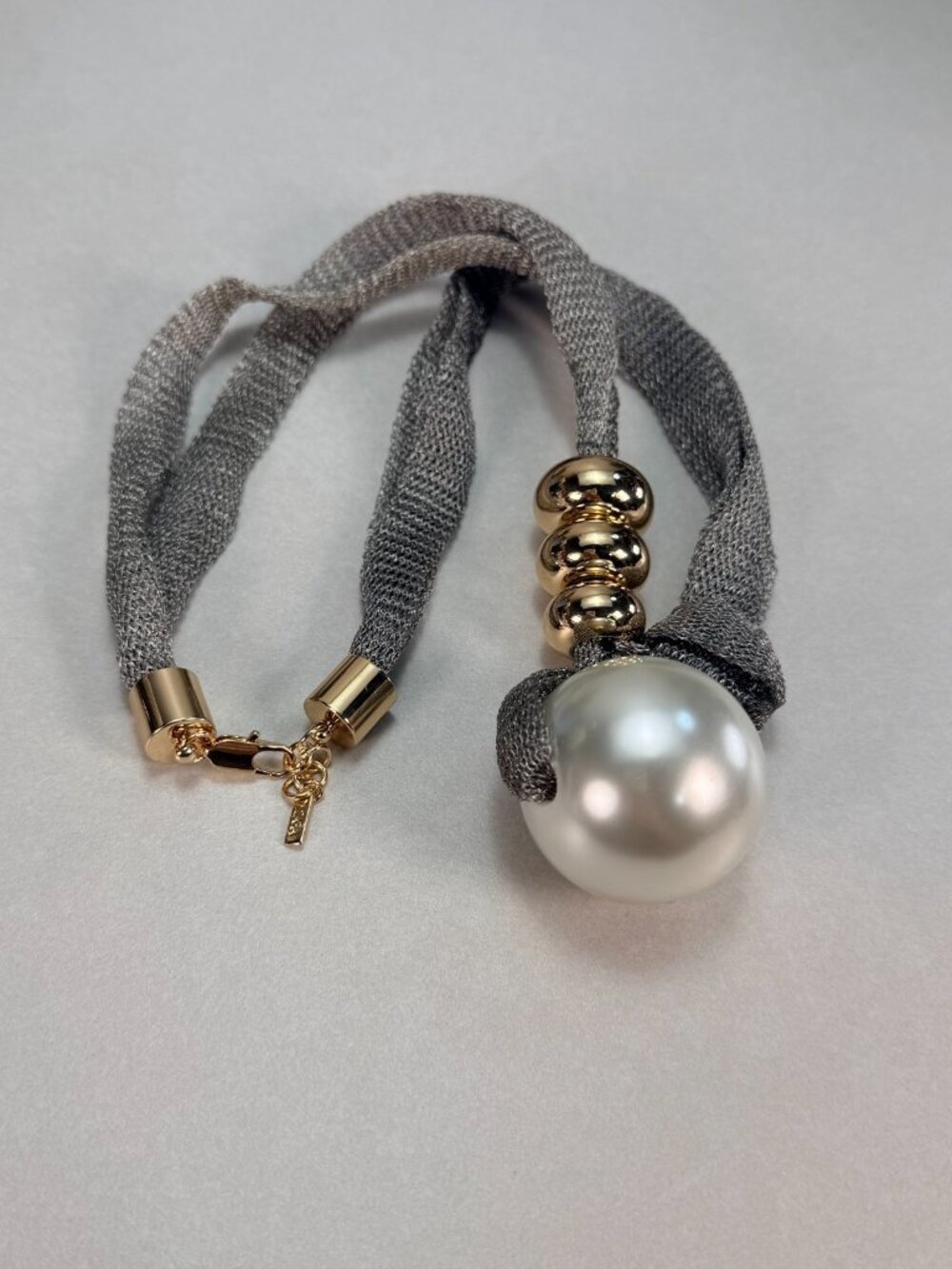 Zara Runway Pearl Pendant Mesh Necklace NWOT Statement Piece - Picture 5 of 8